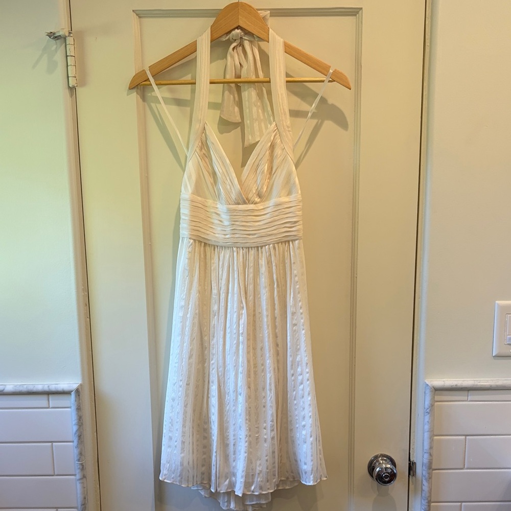 BCBGMaxAzria Off-White Silk Halter Tie Cocktail Dress Size 2